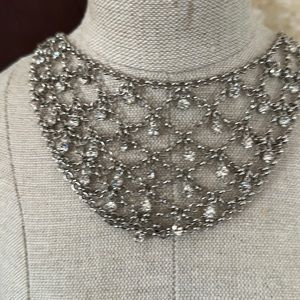 Forever 21 necklace and earrings